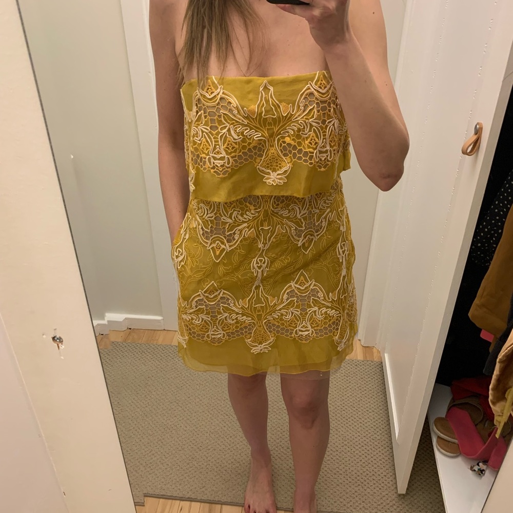 Gold BCBG Dress with lace and pockets!